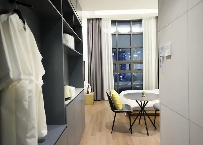 루나스카이돔 구 스페이스앤무드 Hotel