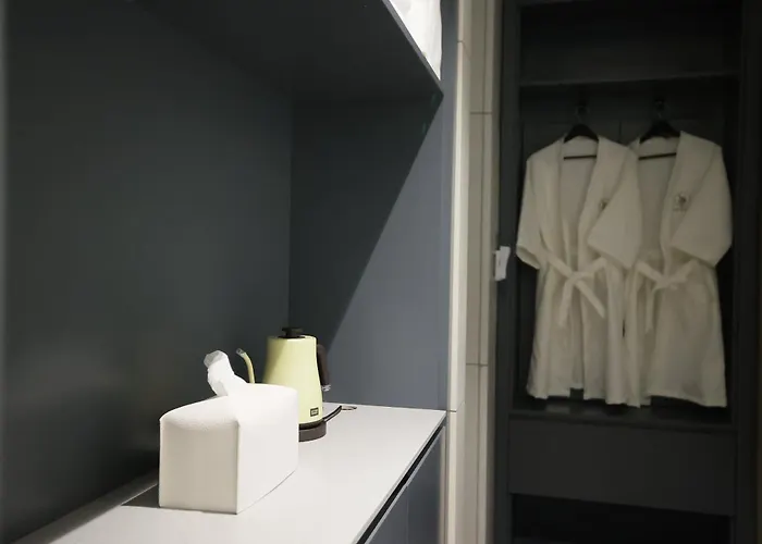 Hotel 루나스카이돔 구 스페이스앤무드 Busan